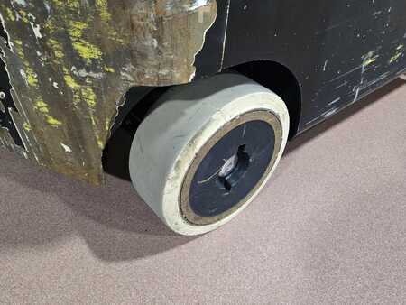 Propane Forklifts 2021  Hyster S135FT (11)