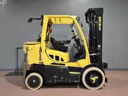 Propane Forklifts 2021  Hyster S135FT (6)