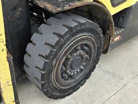 Montacargas diésel 2016  Hyster H80FT (9)