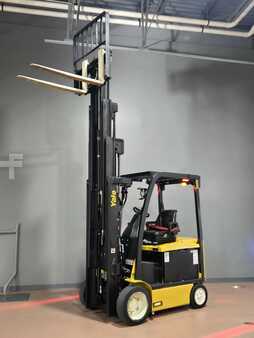 Carretilla elevadora diésel 2019  Yale ERC050VG (8)