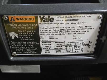 Montacargas diésel 2016  Yale ERP025VC (14)