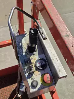 Montacargas Eléctrico (4 ruedas) 2017  Skyjack SJIII4632 (13)