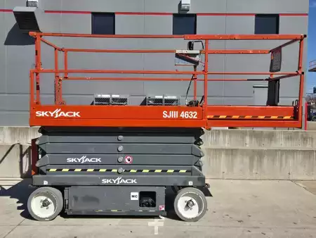 Montacargas Eléctrico (4 ruedas) 2017  Skyjack SJIII4632 (7)
