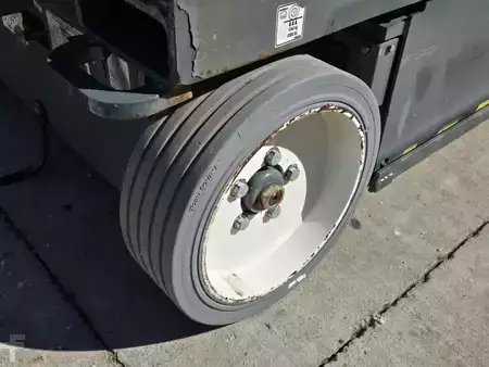 Montacargas Eléctrico (4 ruedas) 2017  Skyjack SJIII4632 (9)