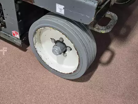 4-Wheel Electric 2016  Skyjack SJIII4626 (9)