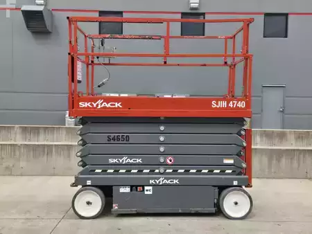 4-Wheel Electric 2016  Skyjack SJIII4740 (1)