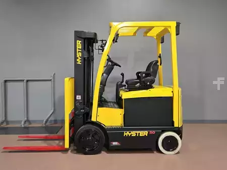 Montacargas Eléctrico (4 ruedas) 2018  Hyster E50XN-33 (1)