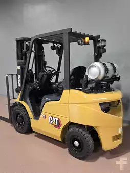 Propane Forklifts  Mitsubishi FGC25N (2)