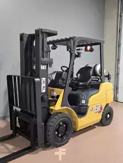Propane Forklifts  Mitsubishi FGC25N (3)