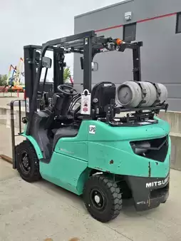 Propane Forklifts 2020  Mitsubishi FG25N (2)