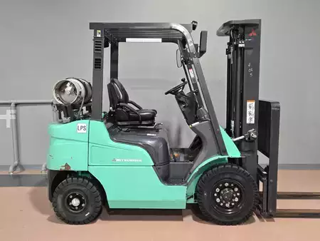 Propane Forklifts 2020  Mitsubishi FG25N (6)