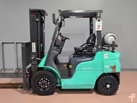 Propane Forklifts 2020  Mitsubishi FG25N (1)