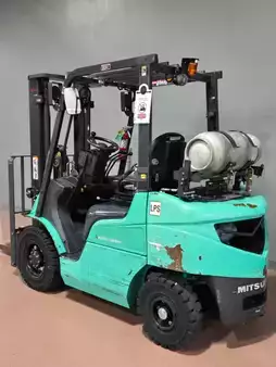 Propane Forklifts 2020  Mitsubishi FG25N (2)