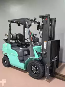 Propane Forklifts 2020  Mitsubishi FG25N (4)