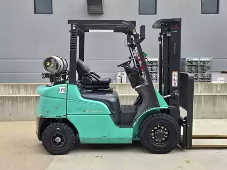 Propane Forklifts 2020  Mitsubishi FG25N (6)