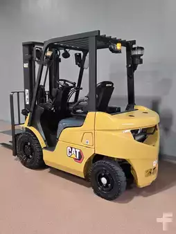 Diesel Forklifts  Mitsubishi FD20N (2)