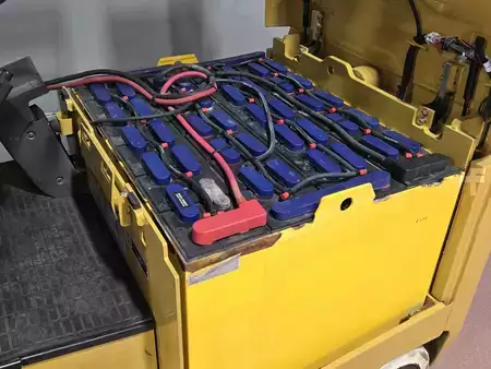 4-Wheel Electric 2017  CAT Lift Trucks EC25N2 (10)