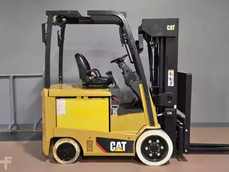 4-Wheel Electric 2017  CAT Lift Trucks EC25N2 (6)