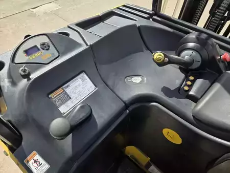 4-Wheel Electric 2019  Yale ESC030ADN36TE083 (11)