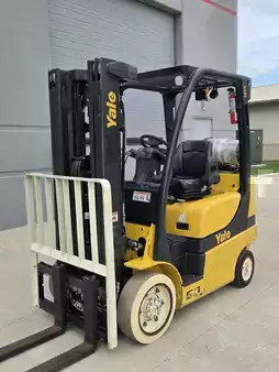 Propane Forklifts  Yale GLC050VXNEAE083 (3)