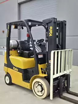 Propane Forklifts  Yale GLC050VXNEAE083 (4)