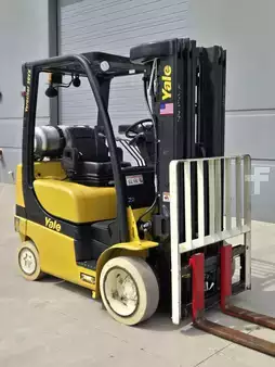 Propane Forklifts  Yale GLC050VXNEAQ084 (4)