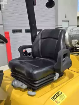 Propane Forklifts  Yale GLC050VXNEAQ084 (9)