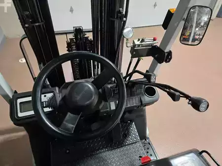 4-Wheel Electric 2022  Unicarriers MCT1B2L25E (10)