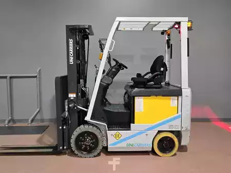 4-Wheel Electric 2022  Unicarriers MCT1B2L25E (1)