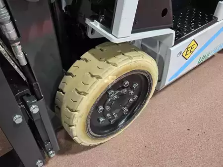 4-Wheel Electric 2022  Unicarriers MCT1B2L25E (10)