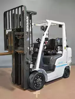 Montacargas GLP 2015  Unicarriers MCUG1F2F30LS (7)