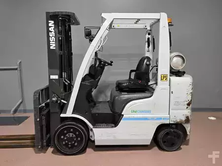 Montacargas GLP 2015  Unicarriers MCUG1F2F30LS (1)