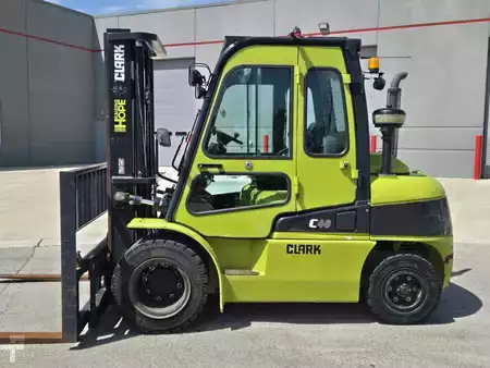 Diesel Forklifts 2021  Clark C40D (1)
