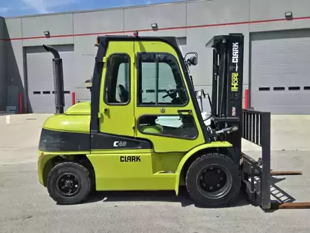 Diesel Forklifts 2021  Clark C40D (6)