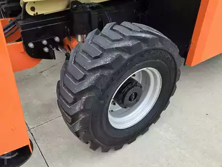 Rough Terrain Forklifts 2017  JLG 530LRT (12)