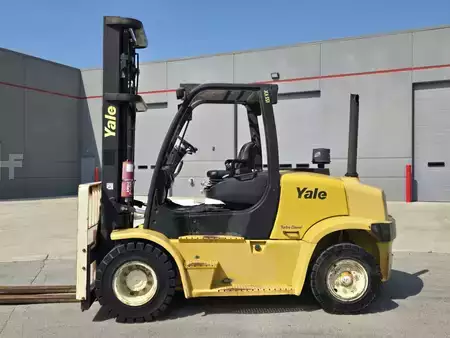 Diesel Forklifts  Yale GDP155VXNTBV126 (1)