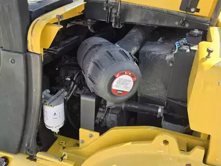 Diesel Forklifts  Yale GDP155VXNTBV126 (13)