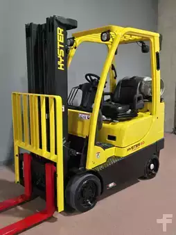 Propane Forklifts 2019  Hyster S40FTS (3)