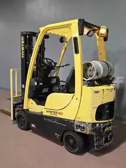 Propane Forklifts 2020  Hyster S40FTS (2)