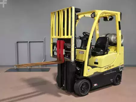 Propane Forklifts 2020  Hyster S40FTS (8)