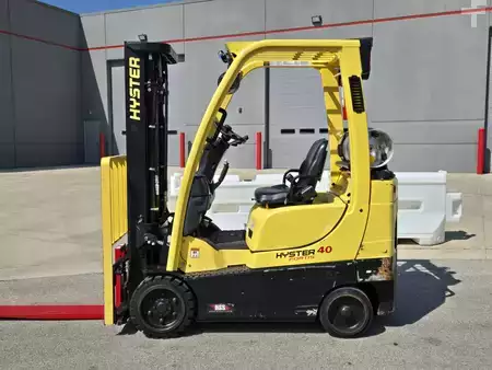 Montacargas GLP 2018  Hyster S40FTS (1)