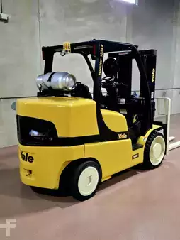 Propane Forklifts 2015  Yale GLC155VXNGBE088 (5)