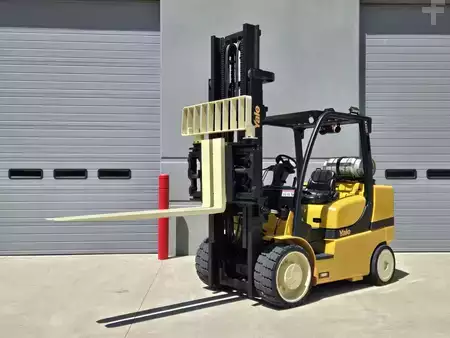 Propane Forklifts  Yale GLC155VXNEBV107 (8)
