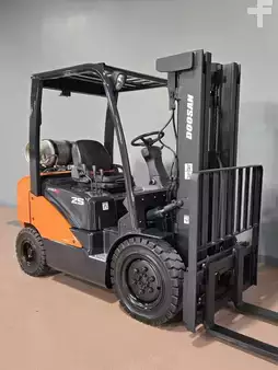 Propane Forklifts 2017  Doosan G25N-7 (4)