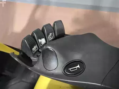 Propane Forklifts 2014  Hyster S60FT (11)