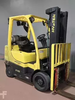 Propane Forklifts 2014  Hyster S60FT (3)