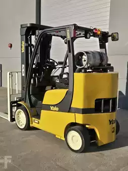 Diesel Forklifts 2017  Yale GLC080VXNTAE094 (2)
