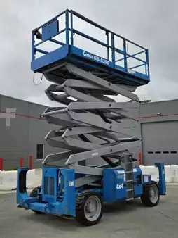 Montacargas Todo Terreno 2008  Genie GS-5390RT (8)