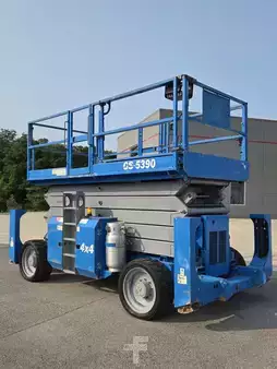 Montacargas Todo Terreno 2013  Genie GS-5390RT (4)