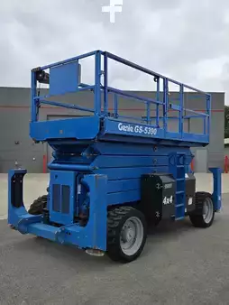 Montacargas Todo Terreno 2015  Genie GS-5390RT (3)